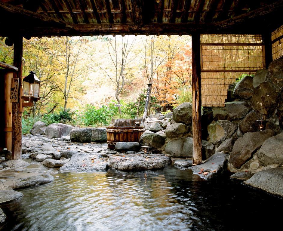 Lamp No Yado Aoni Onsen Hotel Hirakawa Exterior photo